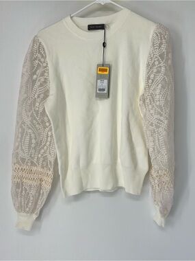 Mint velvet NWT women’s sweater medium